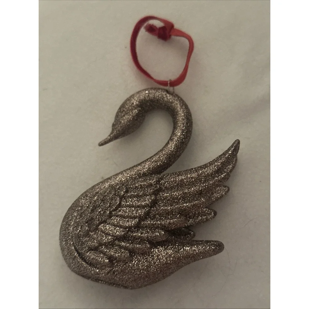 Pier One Imports Christmas Collection Glitter‎ Silver SwanlOrnament